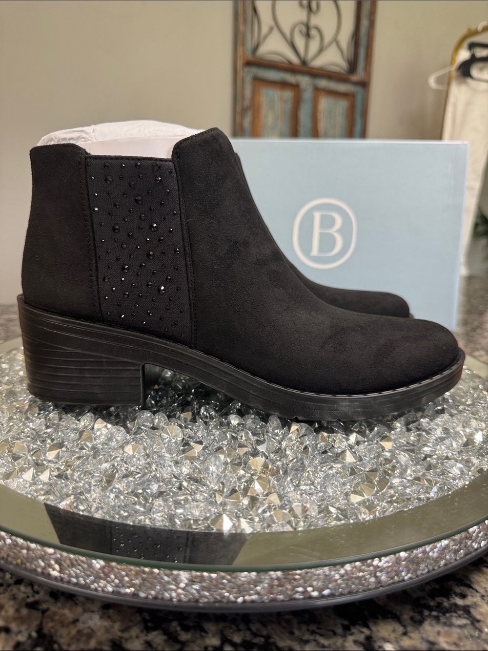 Bzees Black Ankle Booties with Subtle Crystal Detail NEW 10